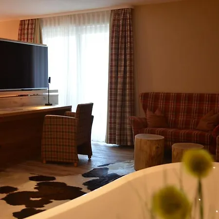 Otel Bergwirt 3*